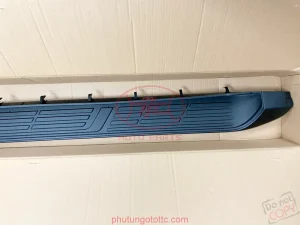 Bậc lên xuống Fortuner 2018