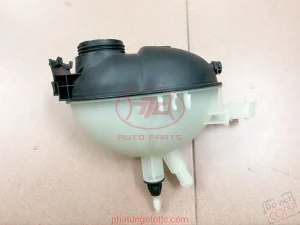 Bình nước phụ Mercedes E250 2010
