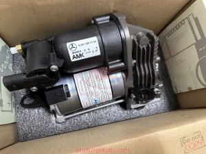 Bơm nâng hạ gầm Mercedes S550/S600/S65