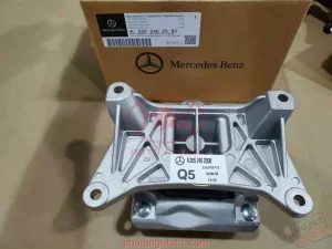 Cao su chân hộp số C300 - C350 - C400 - C450 W205