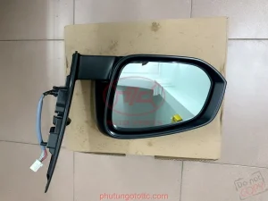 Gương chiếu hậu Innova 2016