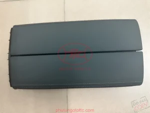 Hộp tỳ tay Peugeot 3008