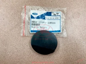 Nắp chụp móc kéo xe Focus 2010