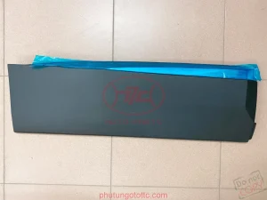 Nẹp cánh cửa sau Peugeot 5008