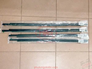 Nẹp chân kính cánh cửa Rav4