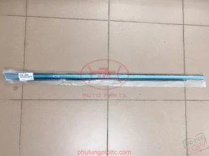 Nẹp chân kính cánh cửa sau ngoài Lexus LX570 2009