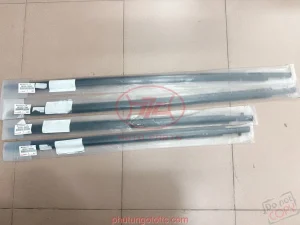 Nẹp chân kính cánh cửa trước sau ngoài Previa 2007