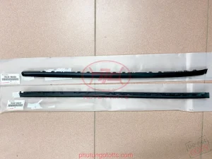 Nẹp chân kính chắn gió Prado 2009 - 2014