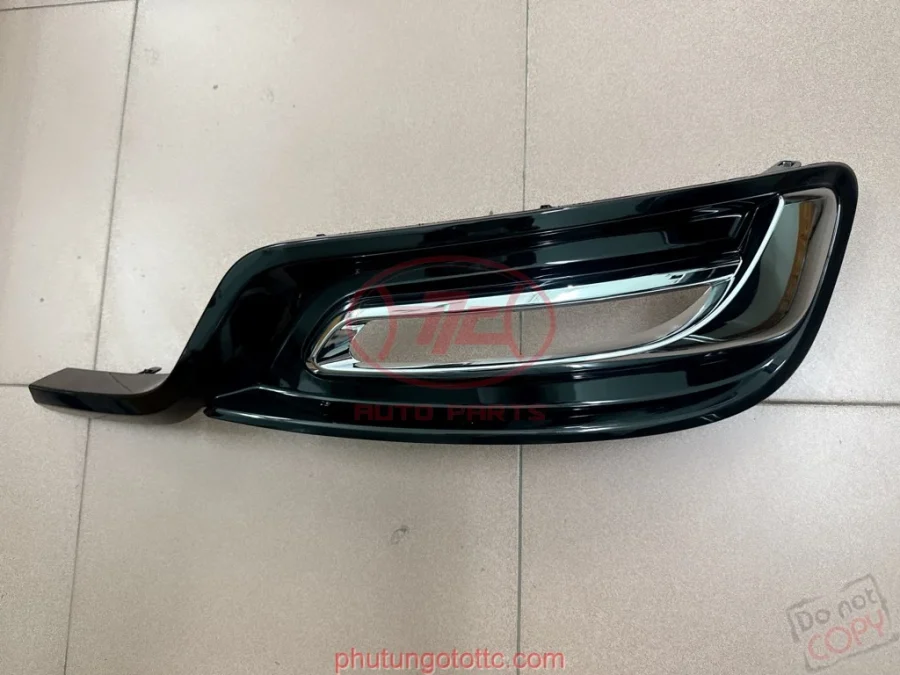 Ốp đèn cản SM5 2015