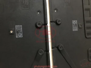 Ốp gầm sau Mercedes S500