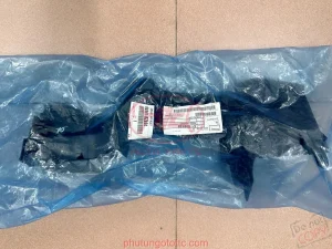 Ốp hướng gió két nước Avanza