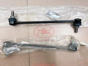 Thay Rô tuyn cân bằng trước KIA Sonet giúp vào cua chắc chắn hơn