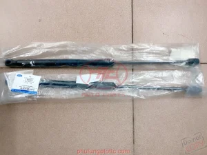 Ty chống cốp sau Focus